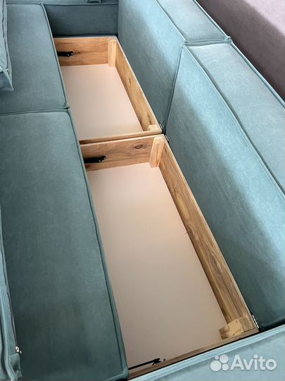 Угловой диван