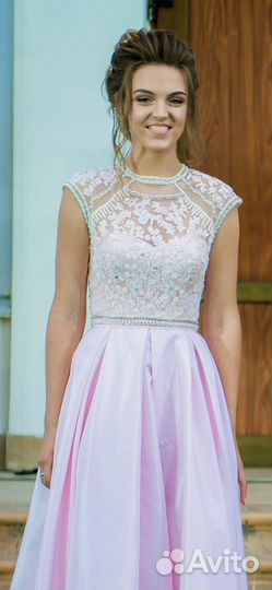 Вечернее платье