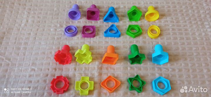 Развивающие детские игрушки 1+ пакетом