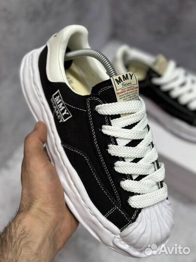 Maison Mihara Yasuhiro Blakey