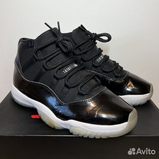 Nike Air Jordan 11 Retro Space Jam