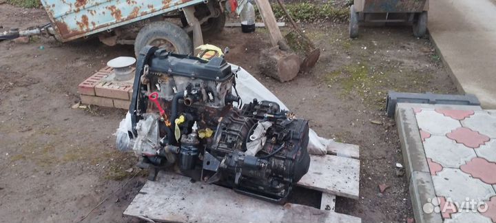 Двигатель 1.8 golf3 aam