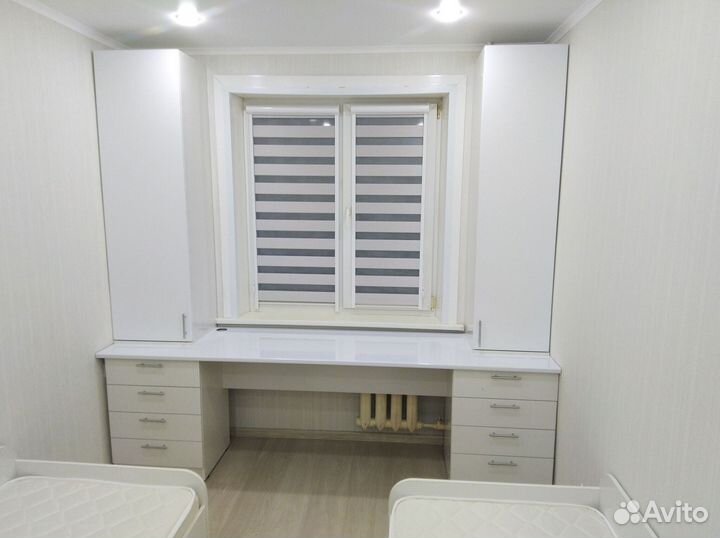 Письменный стол на заказ по Вашим размерам