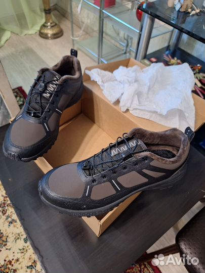 Кроссовки мужские 43 размера