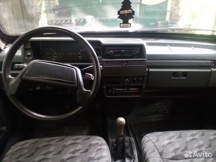 ВАЗ 2109 1.5 МТ, 2001, 87 000 км