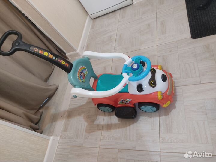 Машинка-каталка