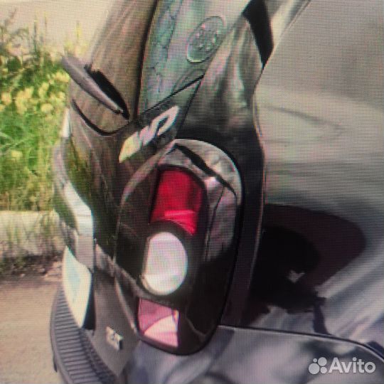 Накладки на задние фары рено Дастер I поколение