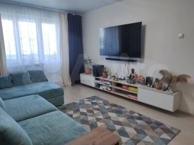 2-к. квартира, 52,5 м², 4/9 эт.