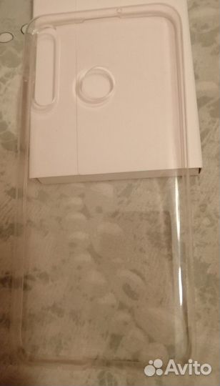 Чехол на телефон