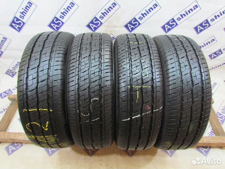 Avon AV12 215/70 R15C 96R