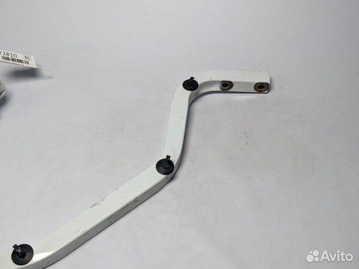 Петля крышки багажника левая Renault Logan 2 2018