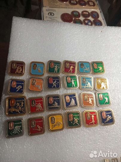 Значки 1 разряд, Олимпиада и др