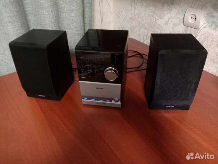 Музыкальный центр Philips MCM1115/51
