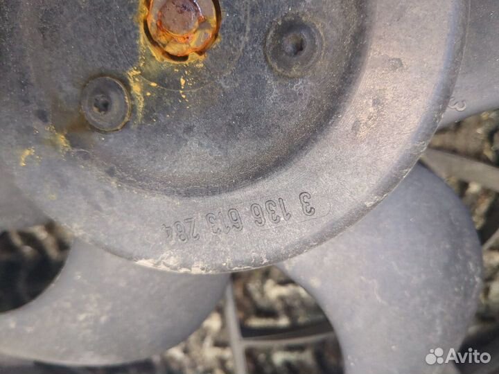 Вентилятор радиатора Volkswagen Sharan, 2003