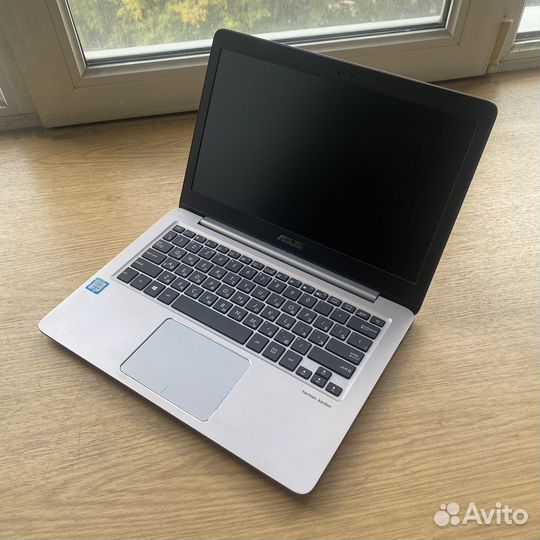 Мощный Свежий Ультрабук i3-6100/6gb/SSD240