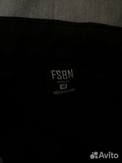 Мужские джинсы черные