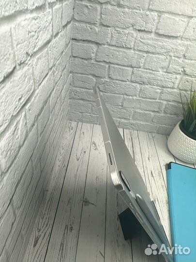 Samsung tab s7 plus 8/256 gb отличный