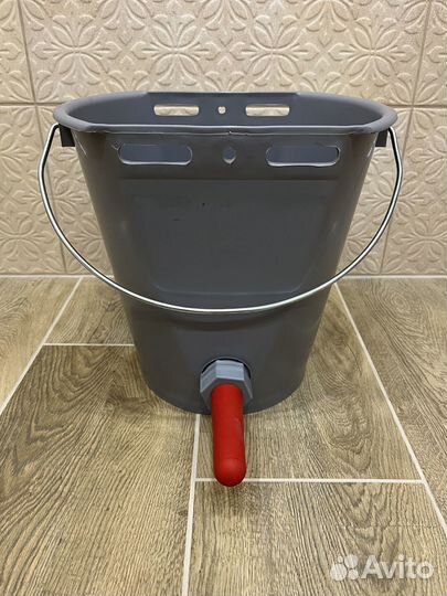 Поилка для телят 8 литров