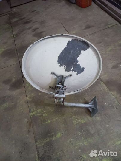 Антенна спутниковая