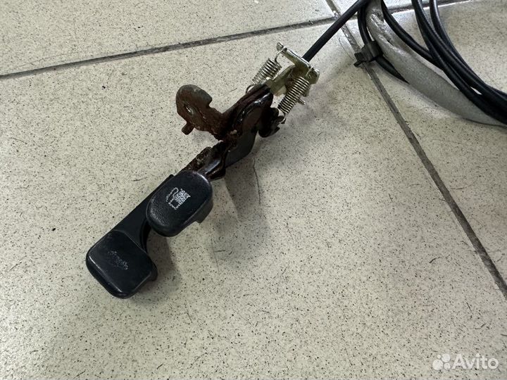 Трос открывания багажника с ручкой Киа Рио 3 Rio 3