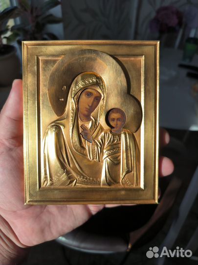 Казанская икона Пресвятой Богородицы серебро 84