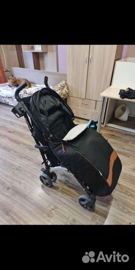 Прогулочная коляска