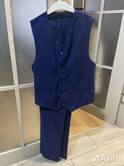 Школьный жилет и брюки