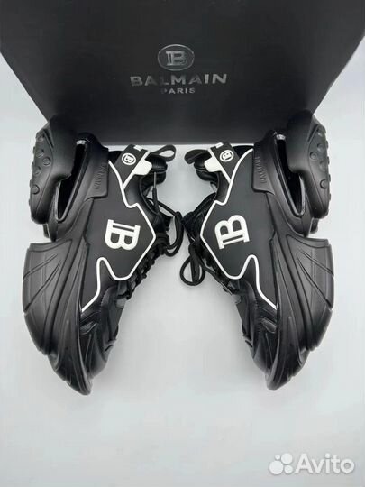 Кроссовки balmain женские