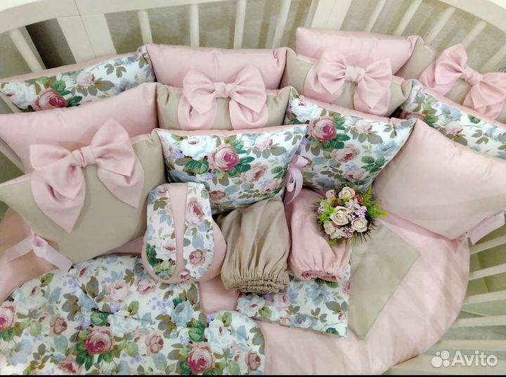 Бортики в кроватку