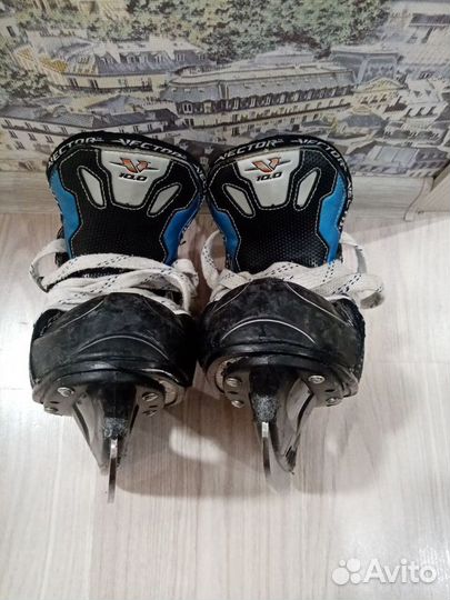 Детские хоккейные коньки