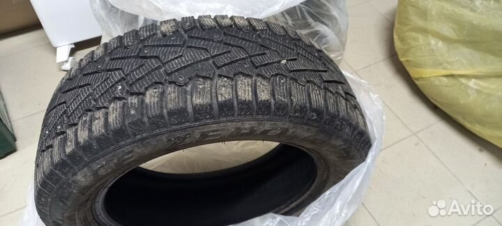Pirelli Ice Zero 205/55 R16