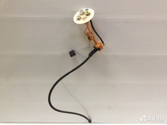 Lexus GS 300 датчик уровня топлива