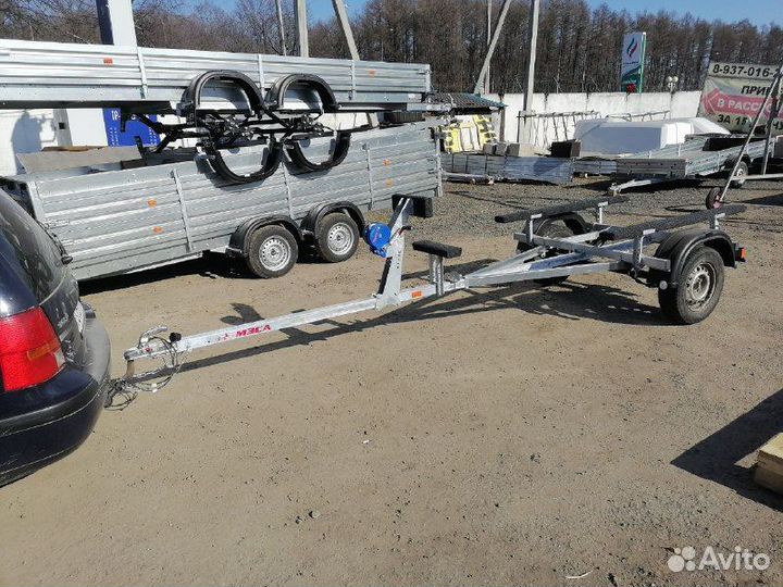 Прицеп легковой 81771С.012 с опорным колесом