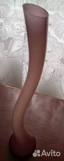 Ваза из цветного стекла