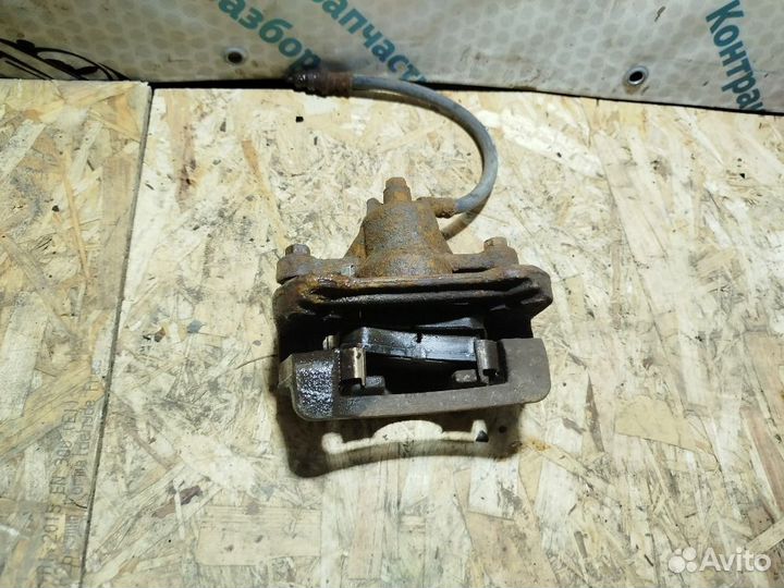 Суппорт задний правый