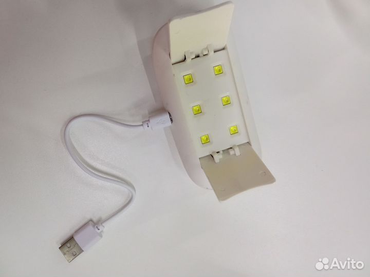 LED лампа для маникюра