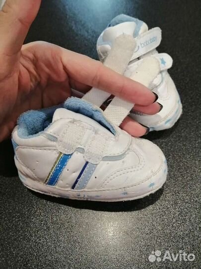 Кроссовки для малышей