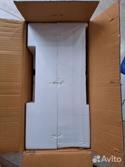 Швейная машина Janome