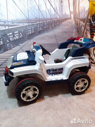 Детский электромобиль джип