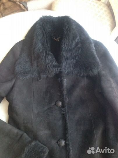 Дубленка с капюшоном