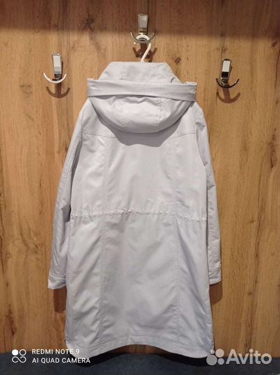 Плащ женский