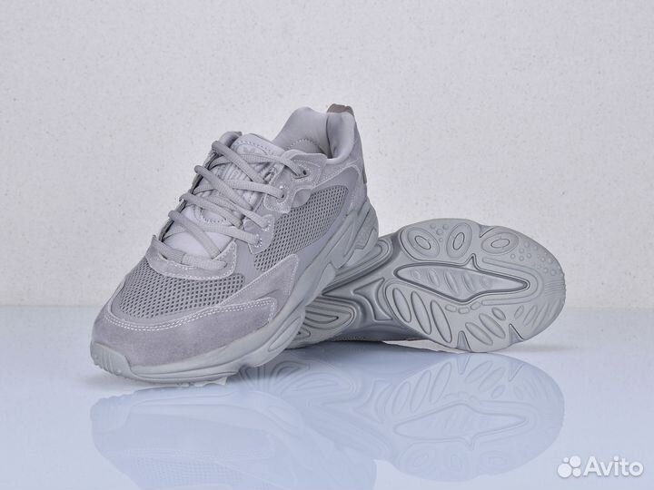 Кроссовки Adidas Ozweego