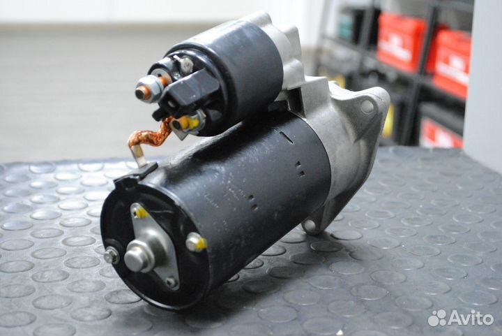 Стартер VW Transporter T4 2.5 TDi, 2.8 V6