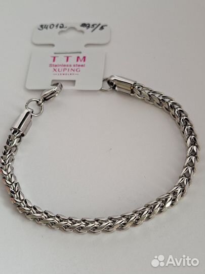 Браслет не темнеет