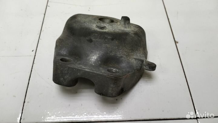 Кронштейн опоры двигателя Mazda 6 GG