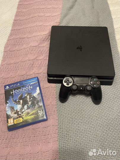 Sony PS4 slim