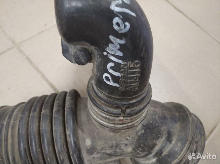 Патрубок воздушного фильтра Nissan Primera P12Е