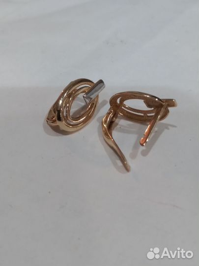 Золотые серьги