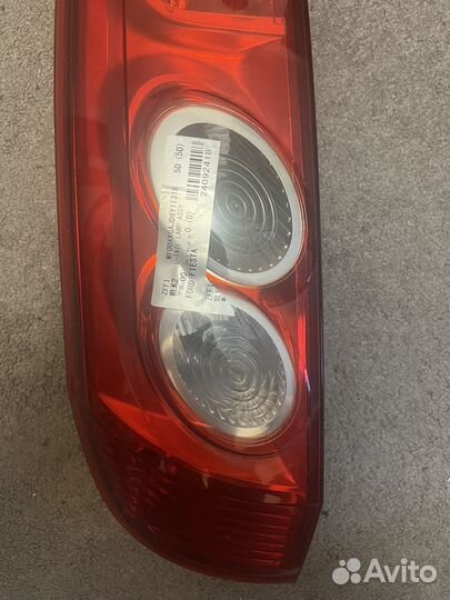 Задний фонарь левый ford fiesta