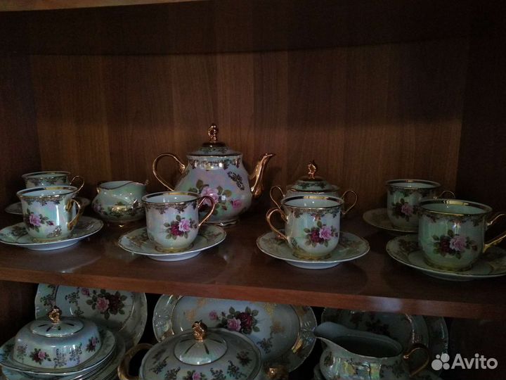 Сервиз чайный и столовый